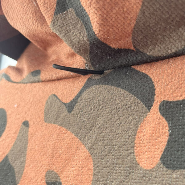 Poncho cambiador finder toalla de microfibra Camo Marron - Imagen 5